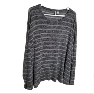 Cato Sweater Women's XL Extra Large Striped Gray Dolman Long Sleeves